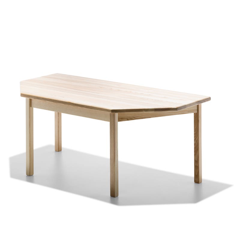Tisch aus Eschenholz Kindergarten - halbes Achteck 140x70 cm Höhe 58 cm image